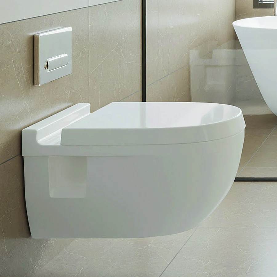 Toilet treo tường